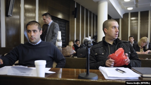 Članovi pokreta Naši i 1389 u Vrhovnom sudu Srbije, april 2012. 