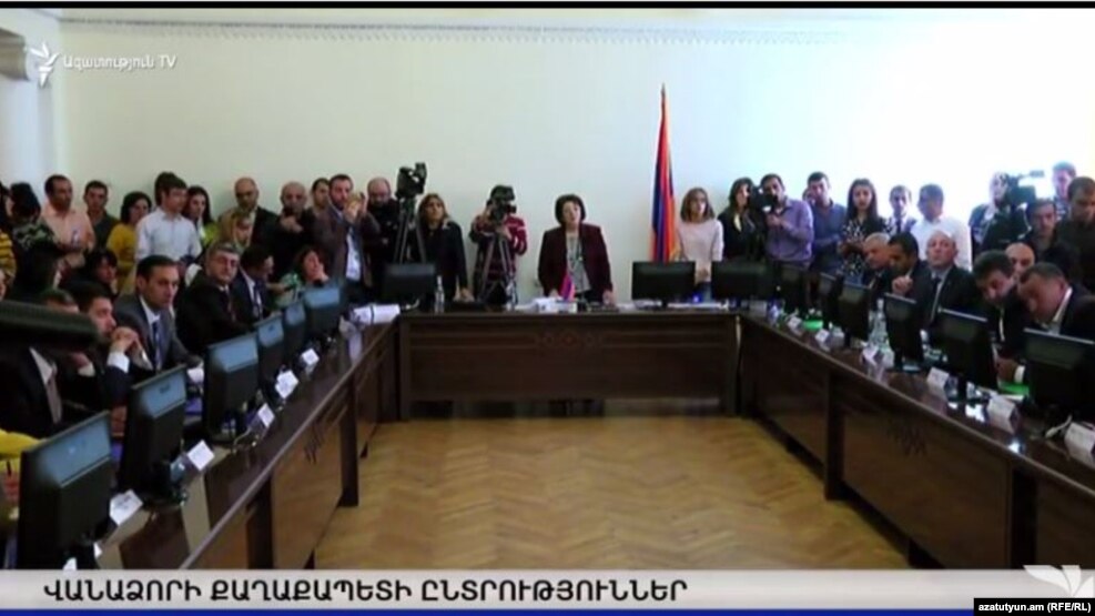 Первое заседание Совета старейшин Ванадзора, 10 октября 2016 г․
