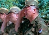Ratko Mladic (right) pictured in 1995 (epa)