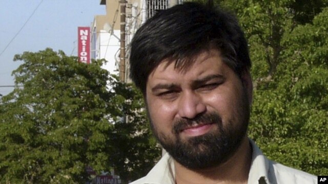 Syed Salim Shahzad worked for "Asia Times Online" and the Italian news agency Adnkronos International.