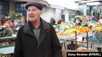 “There was literally a river of blood,” says Esad Pozder, 72, one of the last remaining survivors of the August 1995 bombing of Sarajevo’s central Merkale market by Serb forces.