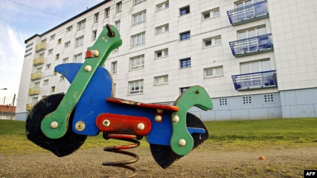 Lawmakers in Moldova have voted to punish sexual assault against children under the age of 15 with compulsory "chemical castration." (file photo)