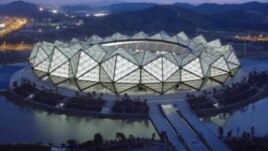 Бакудегі Crystal Hall ғимараты.