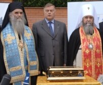 Yakunin present at the return of the right hand of John the Baptist from Montenegro to Moscow on June 7 (ITAR-TASS)