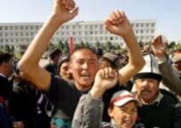 The drive to oust President Askar Akaev gathered strength in Osh on 22 March