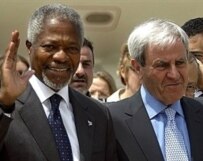 Kofi Annan (left) in Beirut with Lebanese Foreign Minister Fawzi Sallukh on August 28 (AFP)