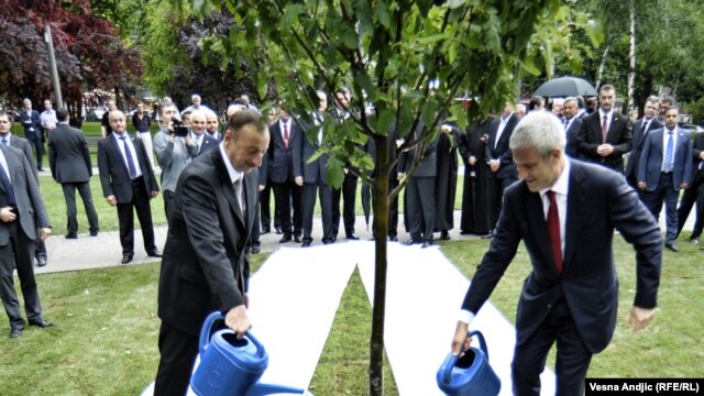 Predsednici Srbije i Azerbejdžana na otvaranju Tašmajdanskog parka, Beograd, 2011.