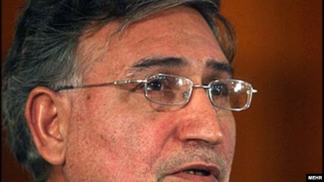 Iranian writer and filmmaker Mohammad Nourizad in a 2008 photo