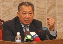 Kyrgyzstan -- Bakiev, at Rice press conf, 11 Oct 05, Pres Kurmanbek