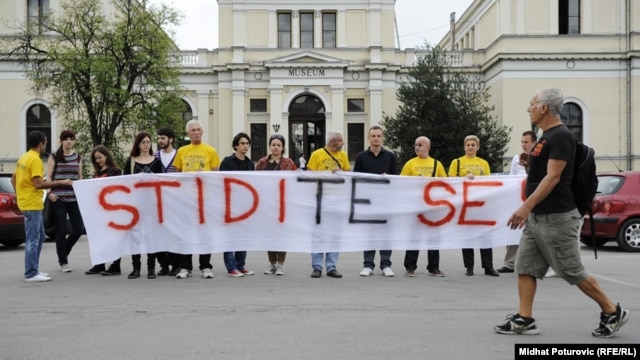 The Anti-Dayton Group protests against the closure of the National Museum, with a banner saying "Shame on you," on October 2.
