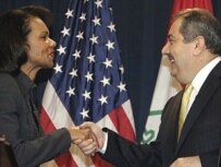 Rice (left) and Iraqi Foreign Minister Hoshyar Zebari in Baghdad (AFP)