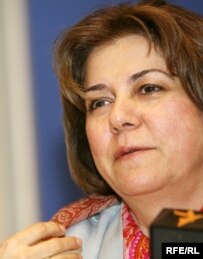 نیره توحیدی