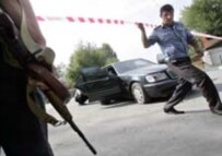 Experts investigate the car Malsagov was riding in when the blasts struck