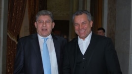 Liderul liberal Mihai Ghimpu cu Vlad Plahotniuc