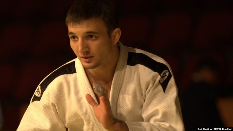 3A7D589F-BBA2-45F8-BA59-F05724B365E8_cx3