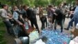 Оппозиционный лагерь на Чистых прудах в Москве, 14 мая 2012 года