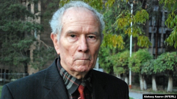 Совет армиясының ардагері Юрий Падюков. Алматы, 21 қазан 2011 жыл.