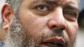 Muslim cleric Mustafa Kamal Mustafa, also known as Abu Hamza al-Masri, in a 2003 photo