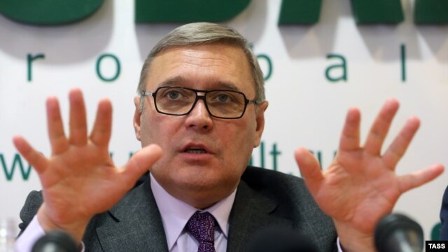 Russian opposition politician and former Prime Minister Mikhail Kasyanov (file photo)