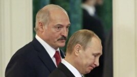 Президент Беларуси Александр Лукашенко (слева) и президент России Владимир Путин. Москва, 3 марта 2015 года.