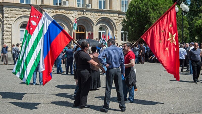 На «свой», «чужой» рассчитайсь!..