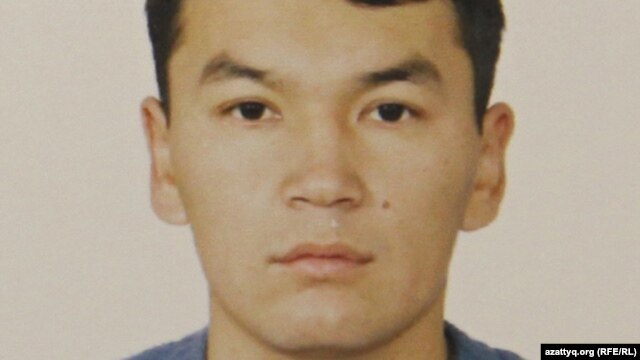 Желтоқсанның 17-і Шетпедегі толқу кезінде қаза тапқан өрт сөндіруші Төребек Төлегеновтың құжатқа түскен суреті.