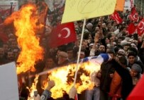 Protesters in Istanbul burned U.S. and Israeli flags on November 26 to protest the pope's visit (epa)