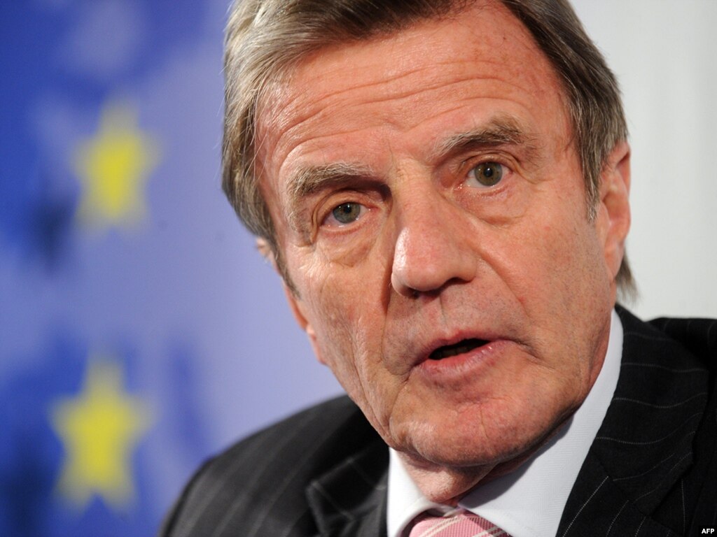 bernard kouchner