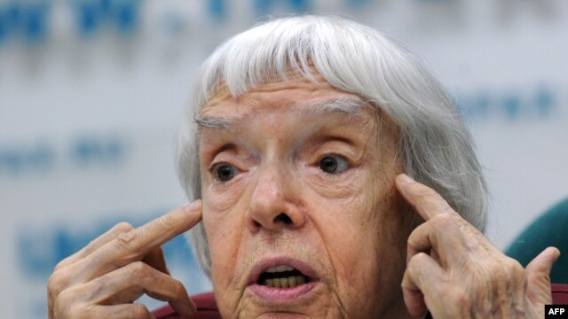 Alekseyeva says a maximum of 1,000 activists will be allowed to take part.