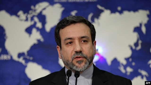 عباس عراقچی، سخنگوی وزارت امور خارجه ایران، می‌گوید، ««دست‌هایی در کار است که دولت سوریه را متهم به استفاده از سلاح‌های شیمیایی کند».