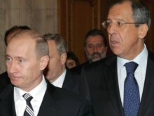 Romania - NATO4 Russian President Vladimir Putin (L) and Russian Foreign Minister Sergei Lavrov (R) during a meeting of the NATO-Russia Council in Bucharest, 04Apr2008