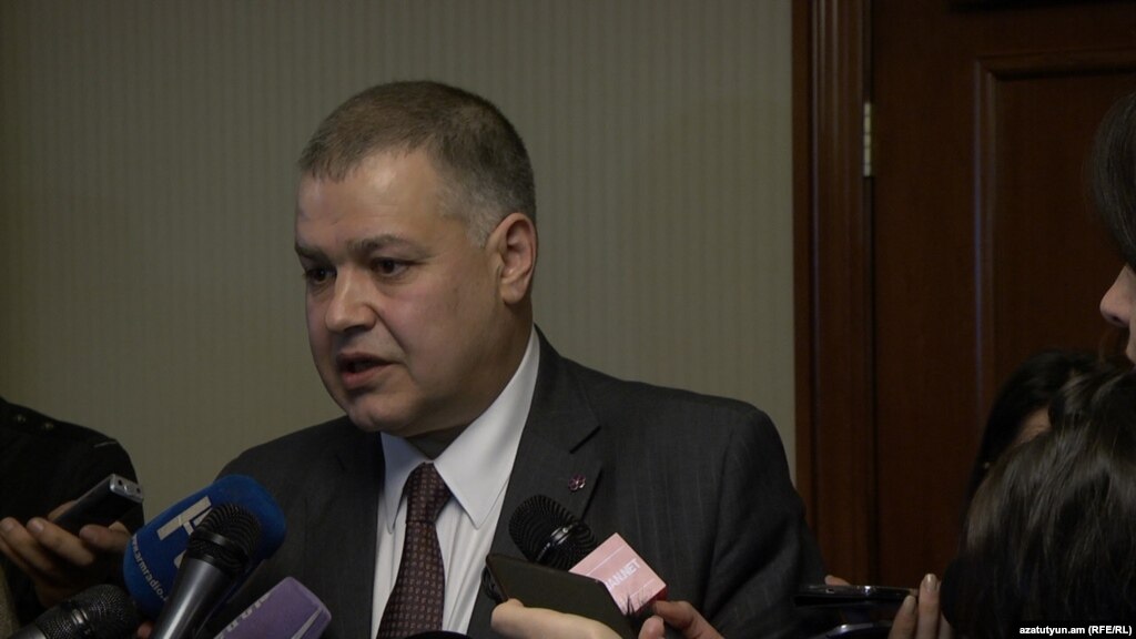 Մեծ լարվածություն՝ Դավիթ Հարությունյանի, Իշխան Զաքարյանի և ԱԺ պաշտոնյաների միջև. գործը հասել է նախագահական. «ՀԺ»