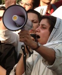 Noushin Ahmadi Khorasani (undated file photo) (kosoof.com)