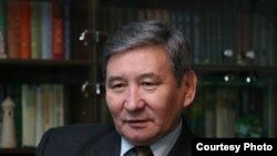 Историк Бейбит Койшыбаев, автор книги о жизни и деятельности репрессированных деятелей казахской интеллигенции.