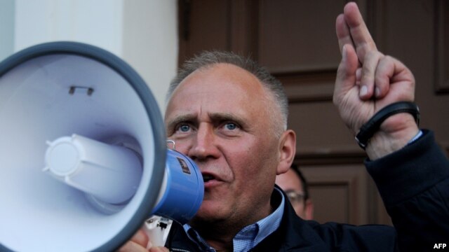Belarusian opposition leader and former presidential candidate Mikalay Statkevich had only been released from prison last month.
