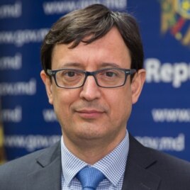 FMI critică „guvernarea slabă din sectorul bancar”