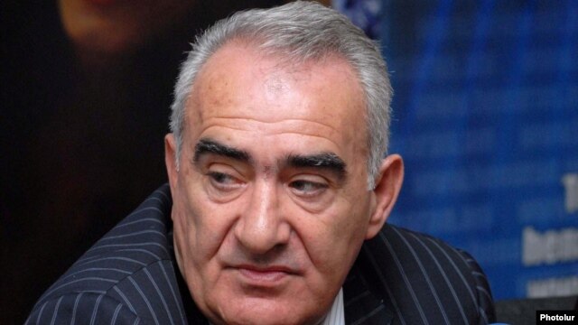 Գալուստ Սահակյան