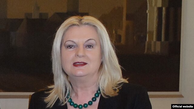 Zëvendëskryeministrja Kosovës, Edita Tahiri