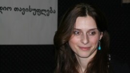 თეონა აქუბარდია