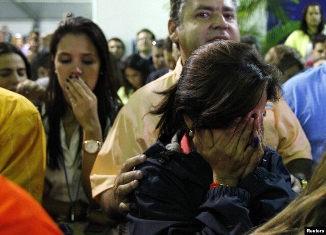 Сторонники Энрике Каприлеса после объявления результатов выборов