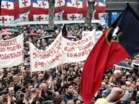 Georgian traders have been protesting against a government decision to make cash registers mandatory at all marketplaces since the law came into effect on March 1 (InterPressNews)