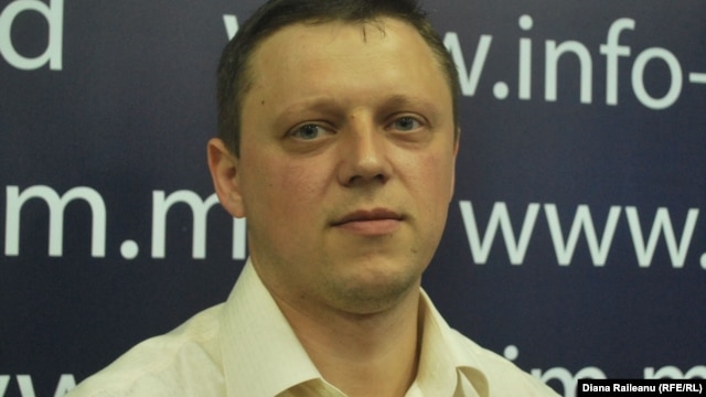  Pavel Postica