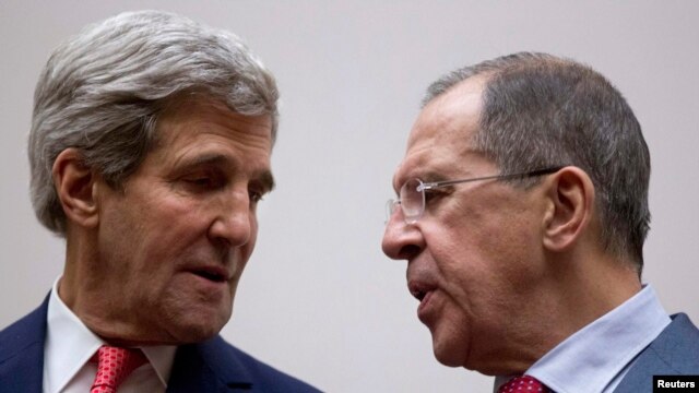 U.S. Secretary of State John Kerry (left) and Russian Foreign Minister Sergei Lavrov (file photo)