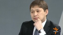 Sapar Isakov