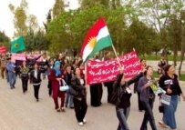 A demonstration against Turkey's use of violence against PKK supporters in the Iraqi Kurdish city of Irbil on April 6 (AFP)