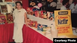 Ludmila Smolyansky operates a Lifeway stand at a trade show shortly after the company was founded in 1986.