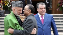 Дар акс: Ҳомиди Карзай, Осиф Алӣ Зардорӣ ва Эмомалӣ Раҳмон