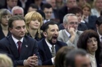 Deputies during the session today that dissolved the union between Serbia and Montenegro (epa)