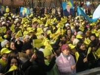 A pro-Nazarabaev demonstration in Almaty earlier this month (RFE/RL)