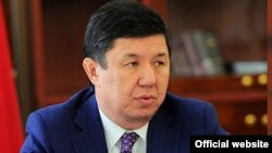Темір Сариев, Қырғызстанның бұрынғы премьер-министрі.